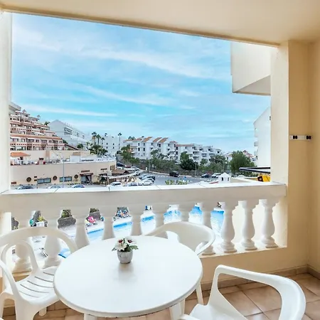 Castle Harbour Matthew's Flat Cristianos