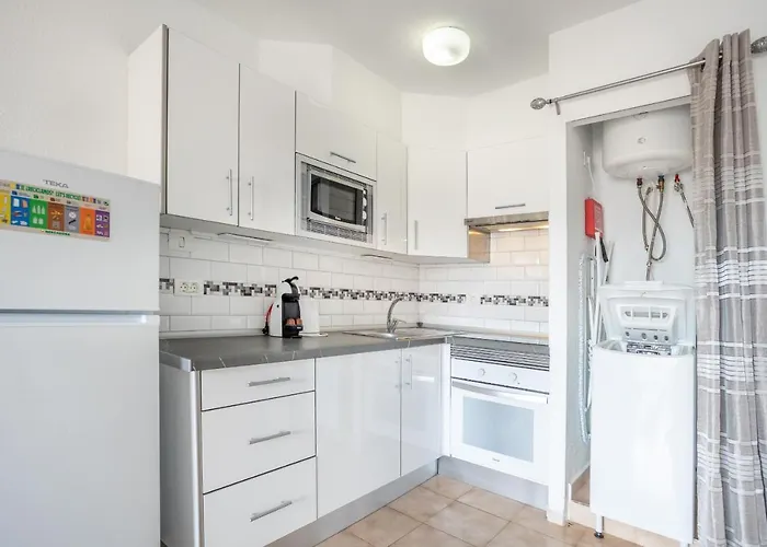 Castle Harbour Matthew's Flat Cristianos *